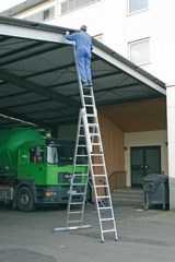 {{photo.Alt || photo.Description || 'Трехсекционная универсальная лестница KRAUSE CORDA 3х14 ( арт.010452)'}}