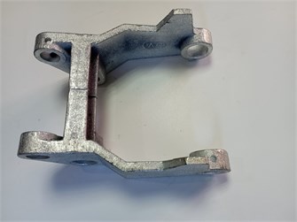 {{photo.Alt || photo.Description || 'Вилка каретки роликов AC'}}